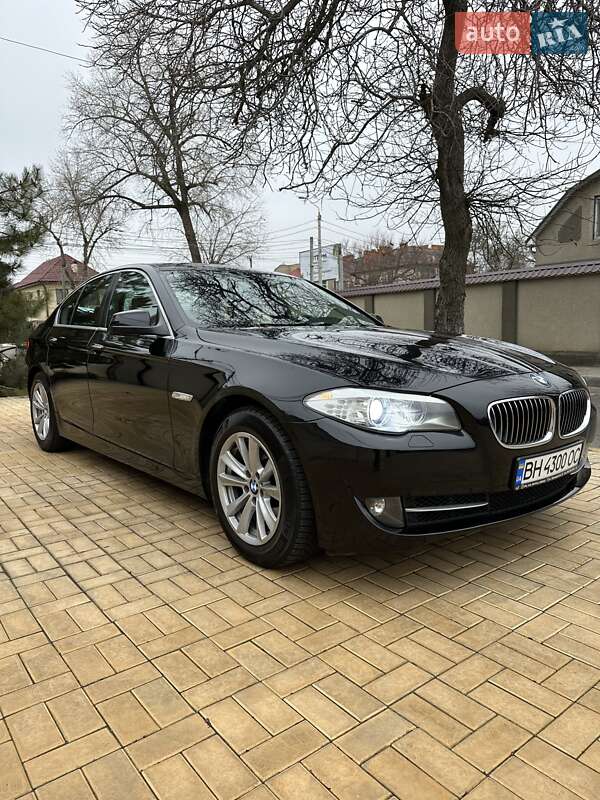 BMW 5 Series 2012 BMW 5 Series 2012