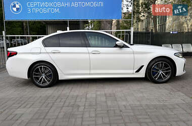 Седан BMW 5 Series 2021 в 