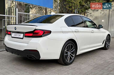 Седан BMW 5 Series 2021 в 