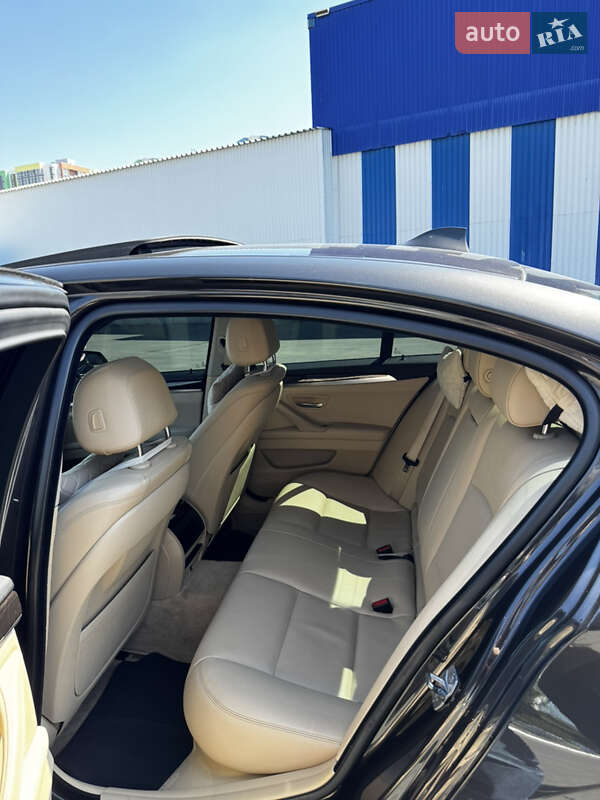 Седан BMW 5 Series 2015 в Одессе