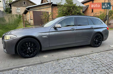 Універсал BMW 5 Series 2012 в 