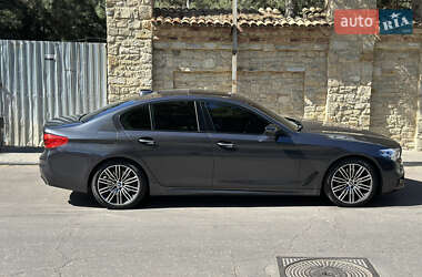 Седан BMW 5 Series 2017 в 