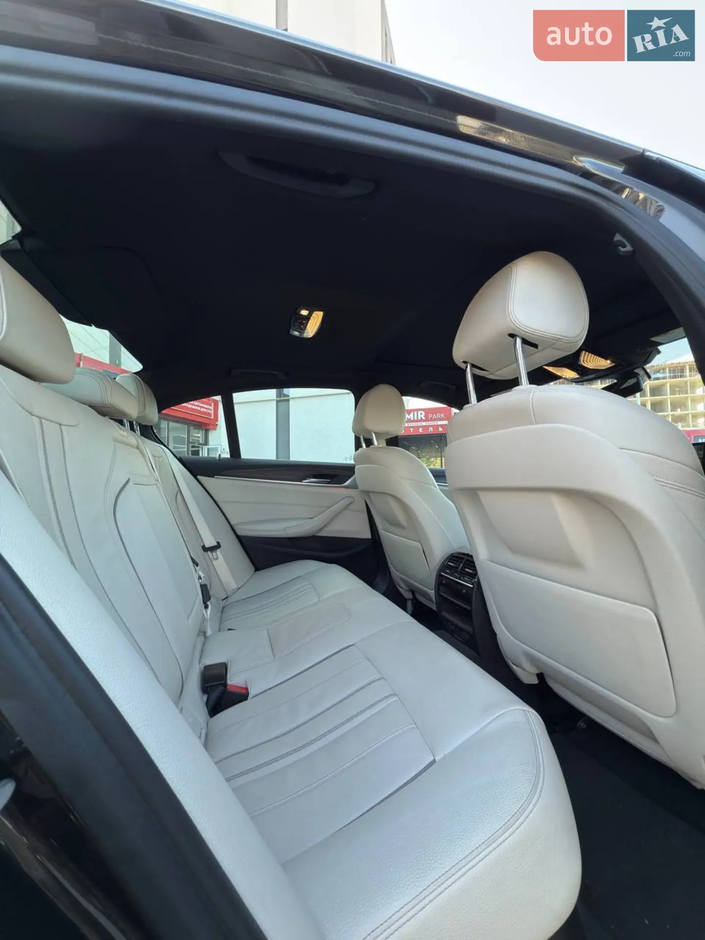 2017 BMW 5er - мініатюра 12
