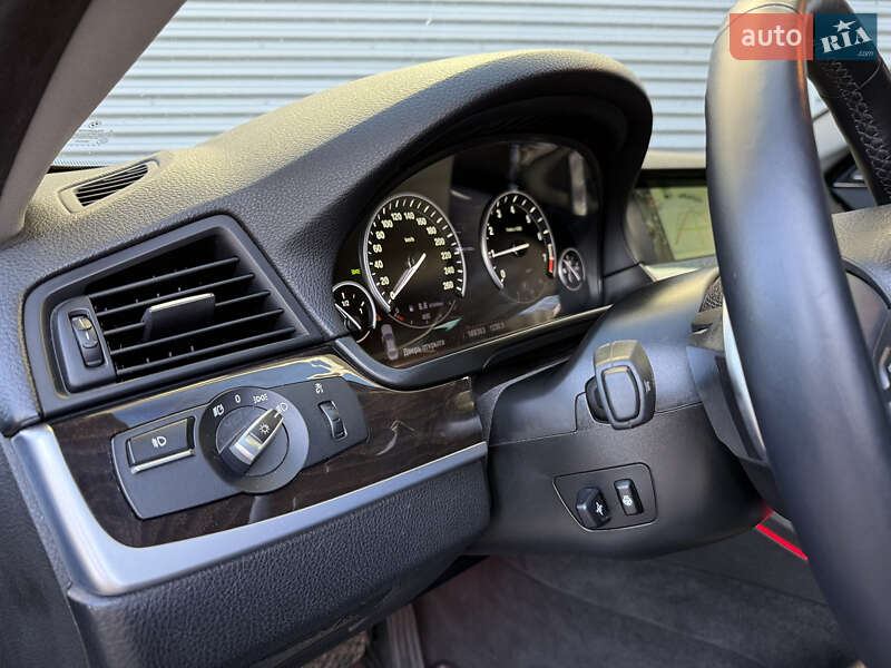 Седан BMW 5 Series 2012 в Рівному