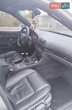 Седан BMW 5 Series 2000 в 