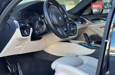 Седан BMW 5 Series 2021 в 