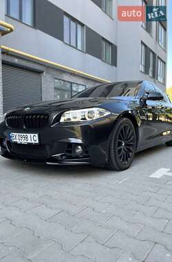 Седан BMW 5 Series 2014 в 