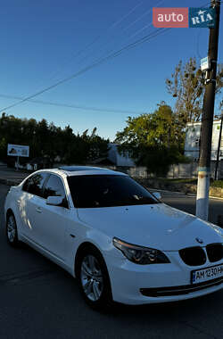 Седан BMW 5 Series 2009 в Малине