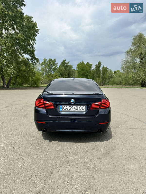 Седан BMW 5 Series 2015 в Києві