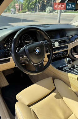 Седан BMW 5 Series 2011 в 
