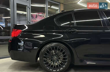 Седан BMW 5 Series 2014 в 