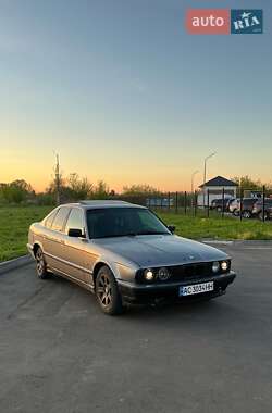 Седан BMW 5 Series 1992 в Ковеле