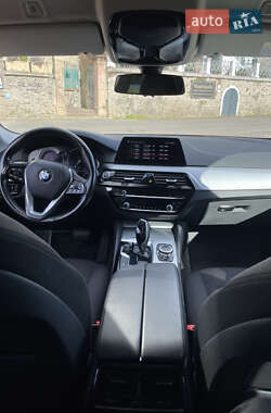 Универсал BMW 5 Series 2020 в 
