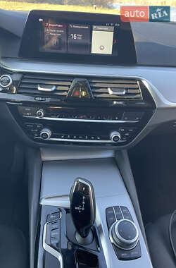 Универсал BMW 5 Series 2020 в 