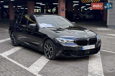 Седан BMW 5 Series 2018 в 