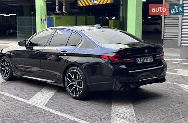 Седан BMW 5 Series 2018 в 