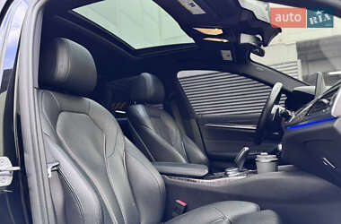 Седан BMW 5 Series 2018 в 
