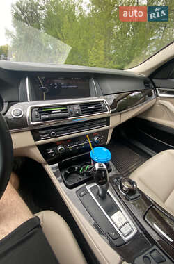 Седан BMW 5 Series 2011 в 