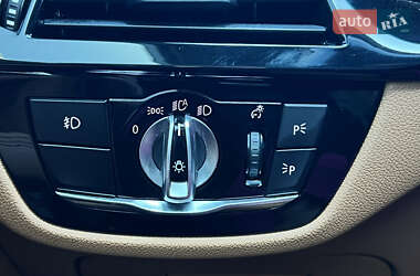 Седан BMW 5 Series 2020 в 