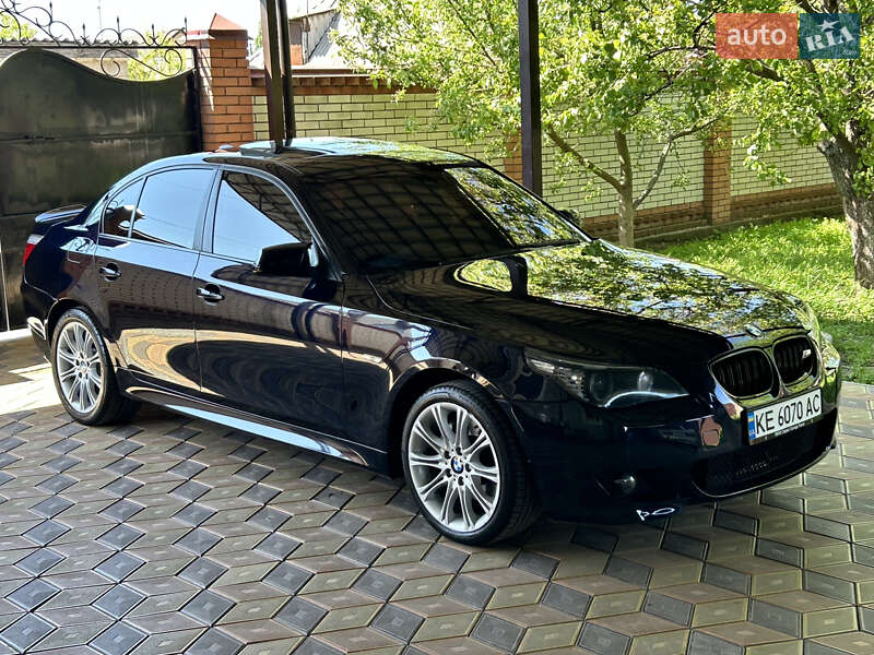 Седан BMW 5 Series 2009 в Новомосковську