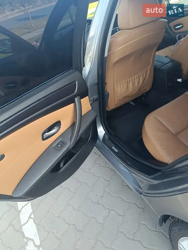 BMW 5 Series 2007 VIN WBAPX11040CX35266 фото оголошення 12 з 55