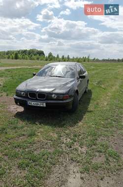 Седан BMW 5 Series 1998 в 