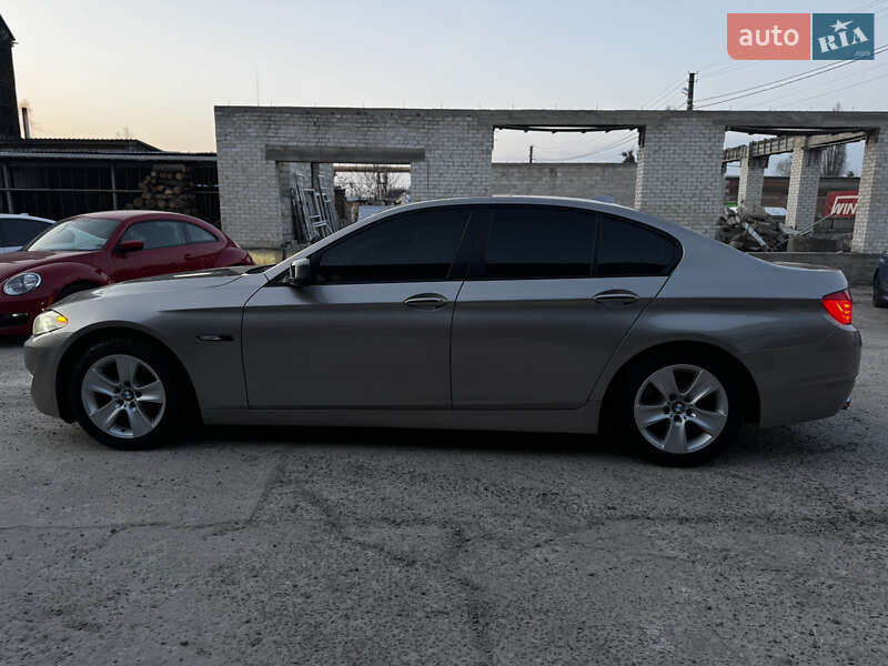 Седан BMW 5 Series 2012 в Житомире