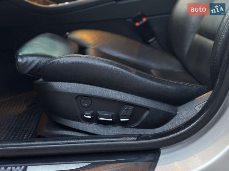 Седан BMW 5 Series 2012 в Житомире