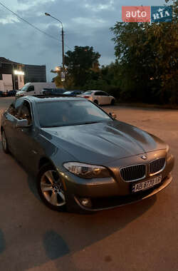 Седан BMW 5 Series 2011 в 