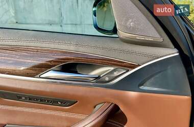 Седан BMW 5 Series 2017 в 