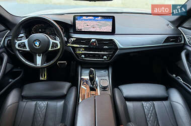 Седан BMW 5 Series 2021 в 