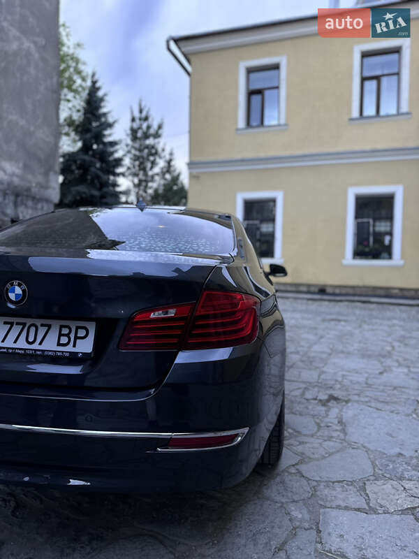 Седан BMW 5 Series 2013 в Каменец-Подольском