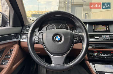 Седан BMW 5 Series 2016 в 