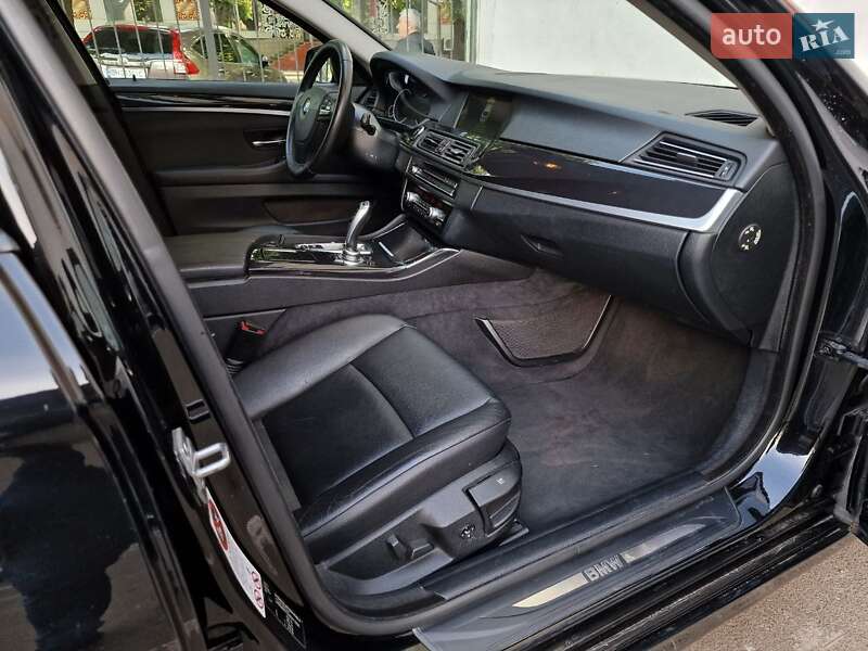 Универсал BMW 5 Series 2013 в Одессе