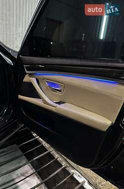 Седан BMW 5 Series 2012 в 