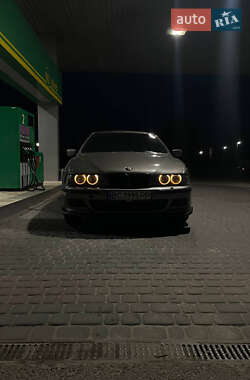 Седан BMW 5 Series 2001 в Кам'янці-Бузькій