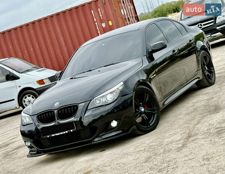 Седан BMW 5 Series 2009 в Ровно