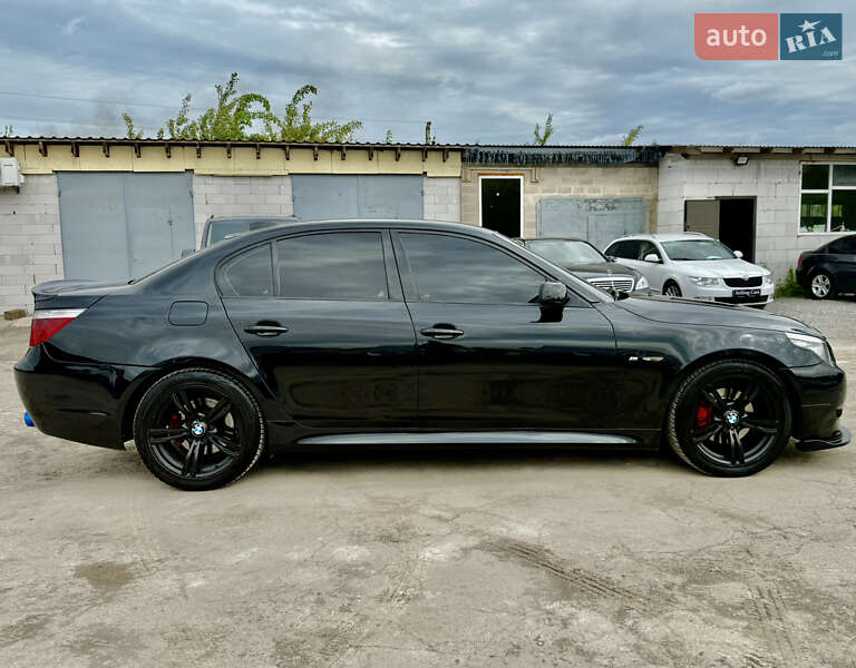 Седан BMW 5 Series 2009 в Ровно