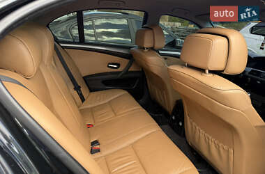 Седан BMW 5 Series 2009 в 