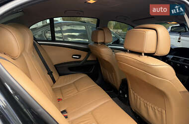 Седан BMW 5 Series 2009 в 
