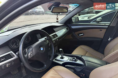 Седан BMW 5 Series 2009 в 