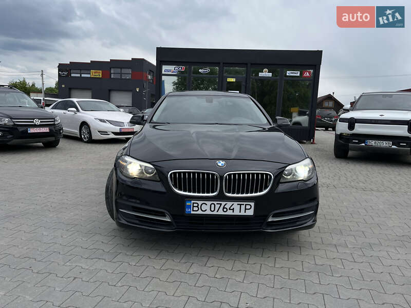 Седан BMW 5 Series 2013 в Львове