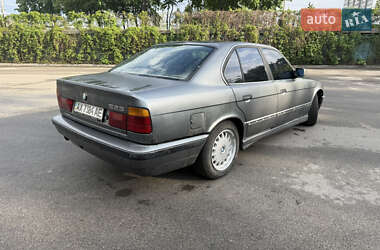 Седан BMW 5 Series 1988 в 