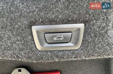 Седан BMW 5 Series 2023 в 