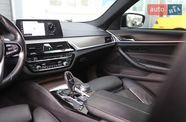 Седан BMW 5 Series 2017 в 