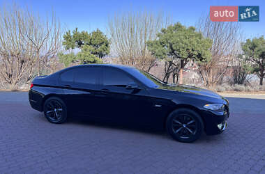 Седан BMW 5 Series 2012 в Черновцах