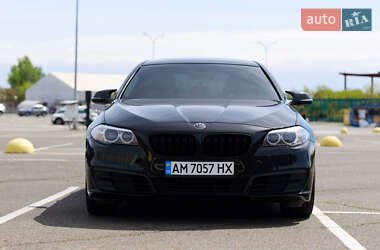 Седан BMW 5 Series 2015 в 