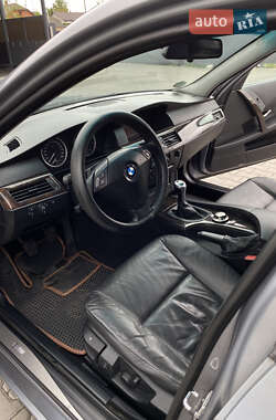 Седан BMW 5 Series 2004 в 