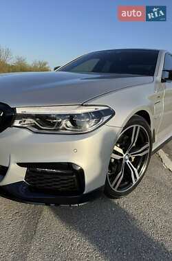 Седан BMW 5 Series 2017 в 