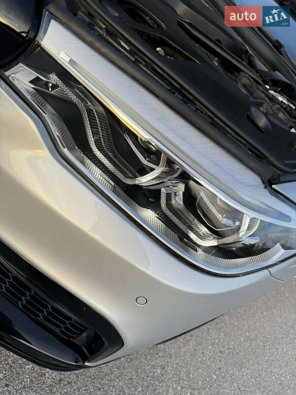 Седан BMW 5 Series 2017 в Львові